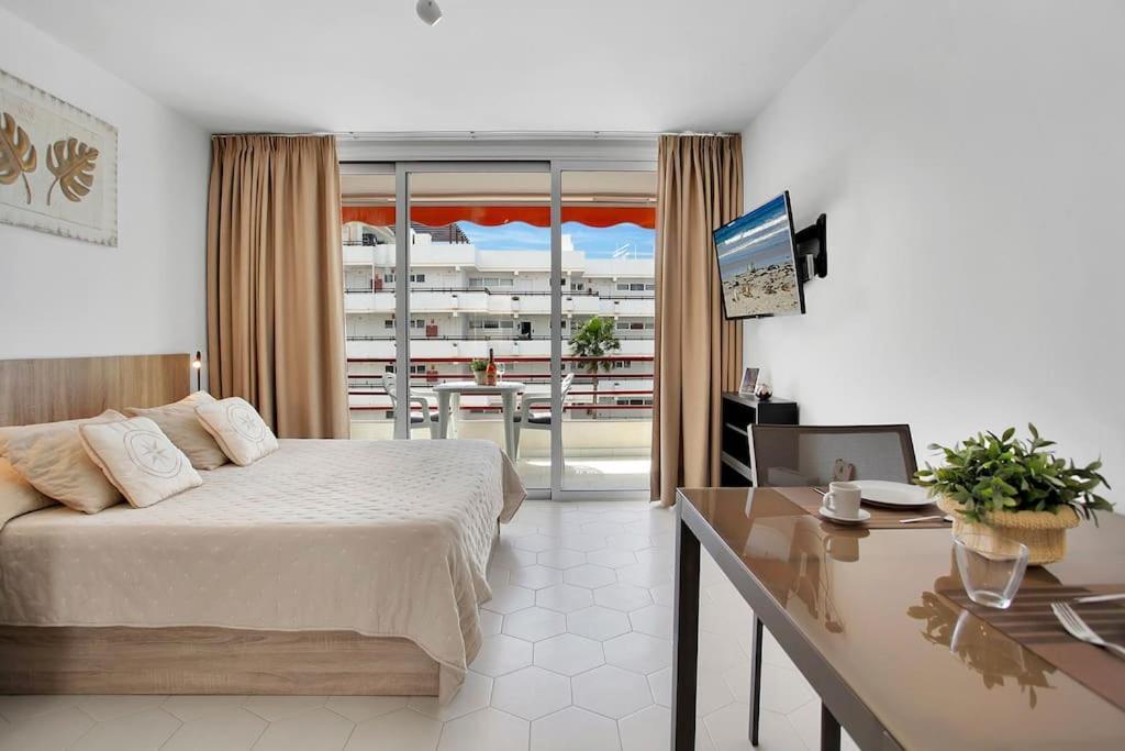 Alexander Apartment Playa De Las Americas Εξωτερικό φωτογραφία