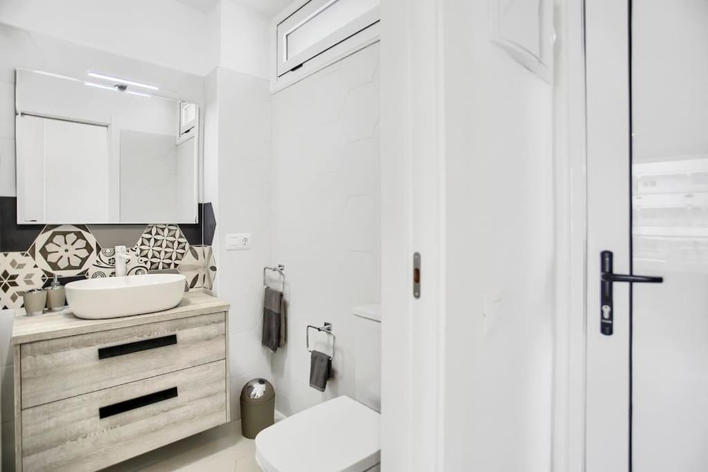 Alexander Apartment Playa De Las Americas Εξωτερικό φωτογραφία