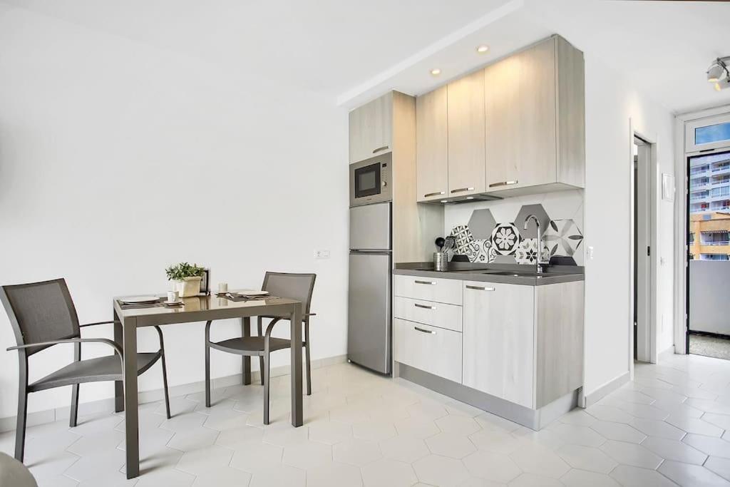 Alexander Apartment Playa De Las Americas Εξωτερικό φωτογραφία
